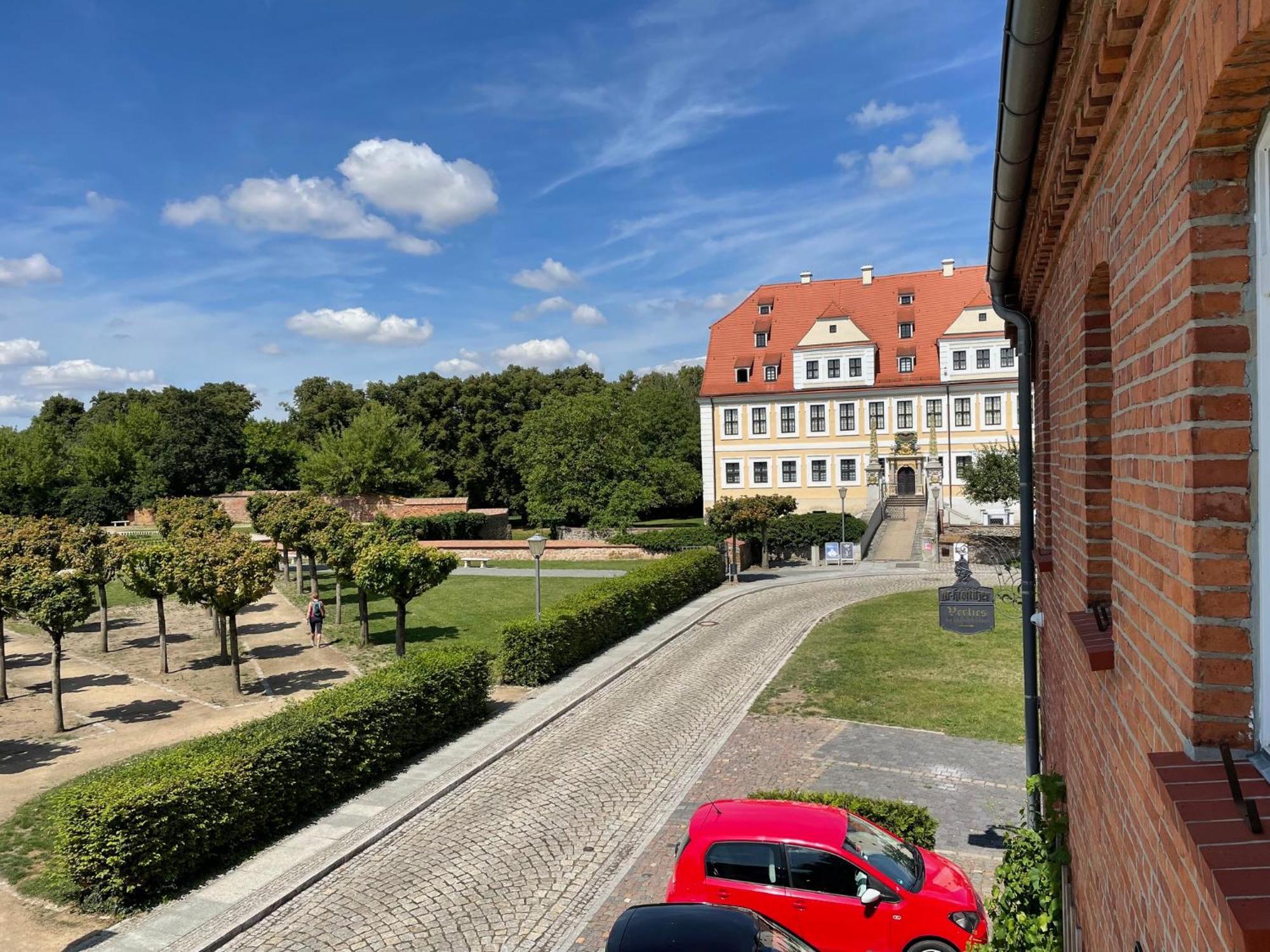 Appartments Zur Schlosswache Delitzsch Exterior foto